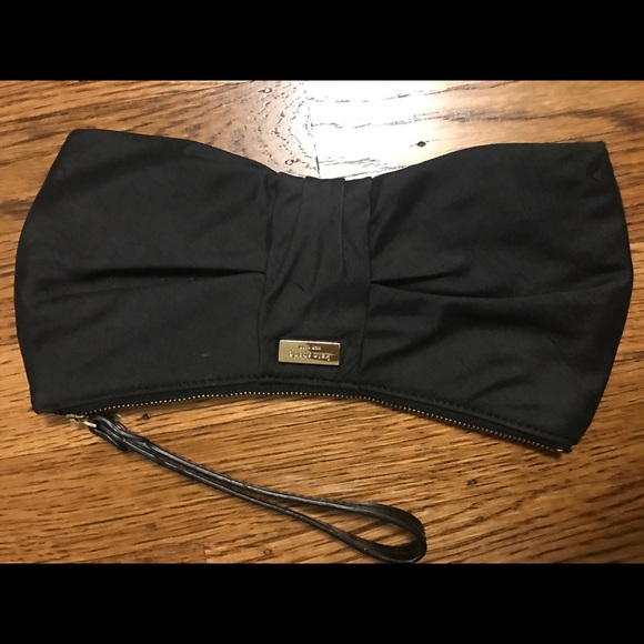 kate spade Handbags - Kate Spade Clutch